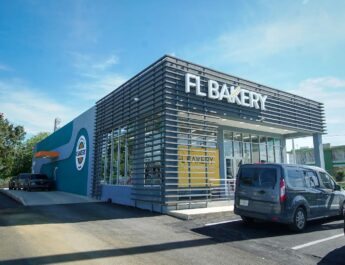 FL Bakery acelera su expansión en Puerto Rico con inversión millonaria y segunda apertura en Aguadilla
