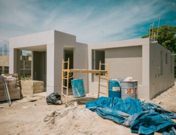 [GUANICA] Avanza la reconstrucción de viviendas bajo programa ReSURge de CONSUR.