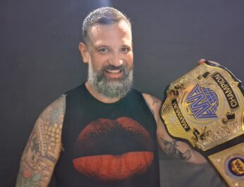 Histórica noche de lucha libre marca nueva era de AWA