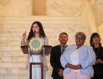 Adriana Gutiérrez Colón insiste en  investigar sobre cumplimiento con la Carta de Derechos del Ciclista