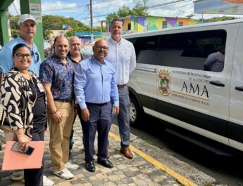 Alcalde impulsa gestiones para establecer transporte colectivo en la Ciudad de El Yunque