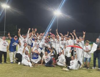 Celebran con caravana campeonato de los Tigres de Hatillo