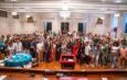 Presidente del Senado exhorta a jóvenes a continuar preparándose
