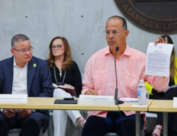 Senador Juan Oscar Morales encabeza mesa redonda sobre el PS 971
