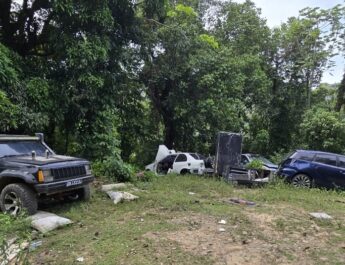 [CIALES] Policía ocupa vehículo desaparecido y localiza armas de fuego