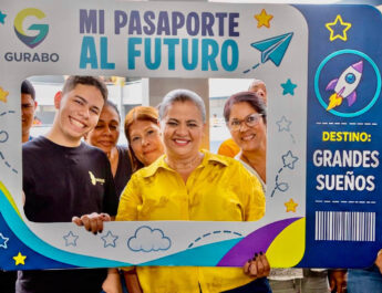 Alcaldesa Vimarie Peña Dávila lleva “Mi Pasaporte al Futuro” a las escuelas de Gurabo