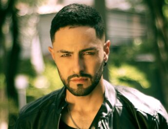Mixtra presenta su primer capítulo musical con “Manos al Fuego”