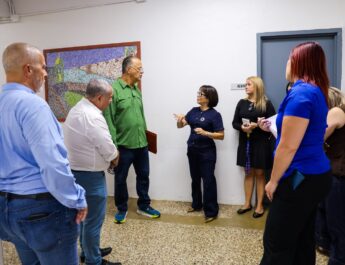 Senador Juan Oscar Morales señala deficiencias en residencial de ASSMCA en San Juan